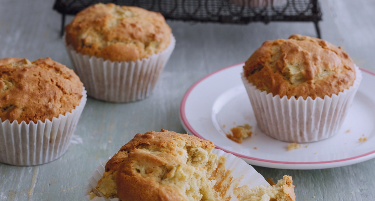 Kerrymaid's Rhubarb & Ginger Muffins