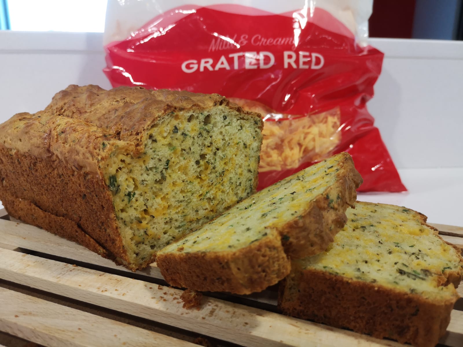 Kerrymaid Cheesy Herb Loaf