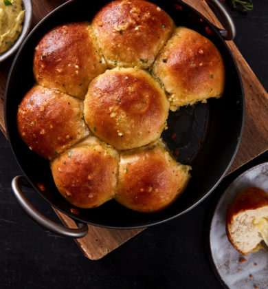 Cheesy Garlic Doughballs